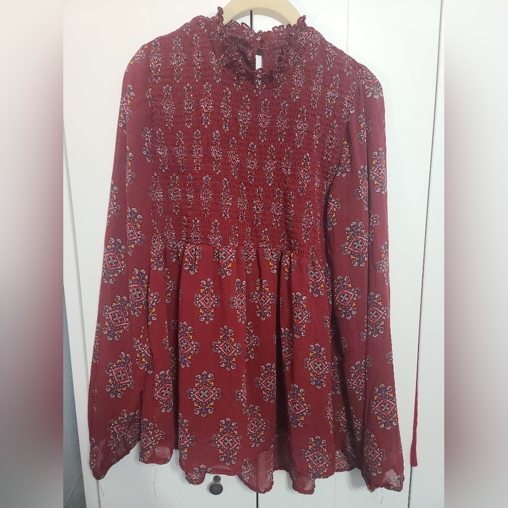 Xhiliration size XXL maroon flowy blouse shirt